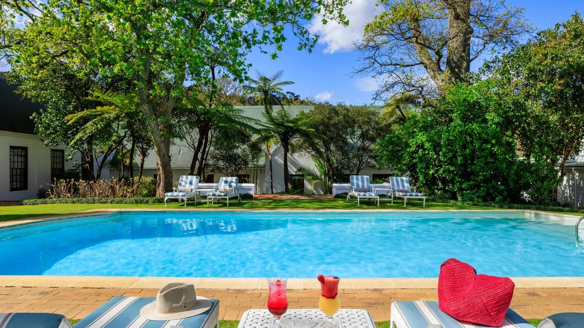The Cellars-Hohenort Hotel Cape Town