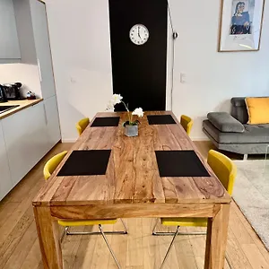 https://old-town-antibes-clemenceau.fr-provencehotel.com